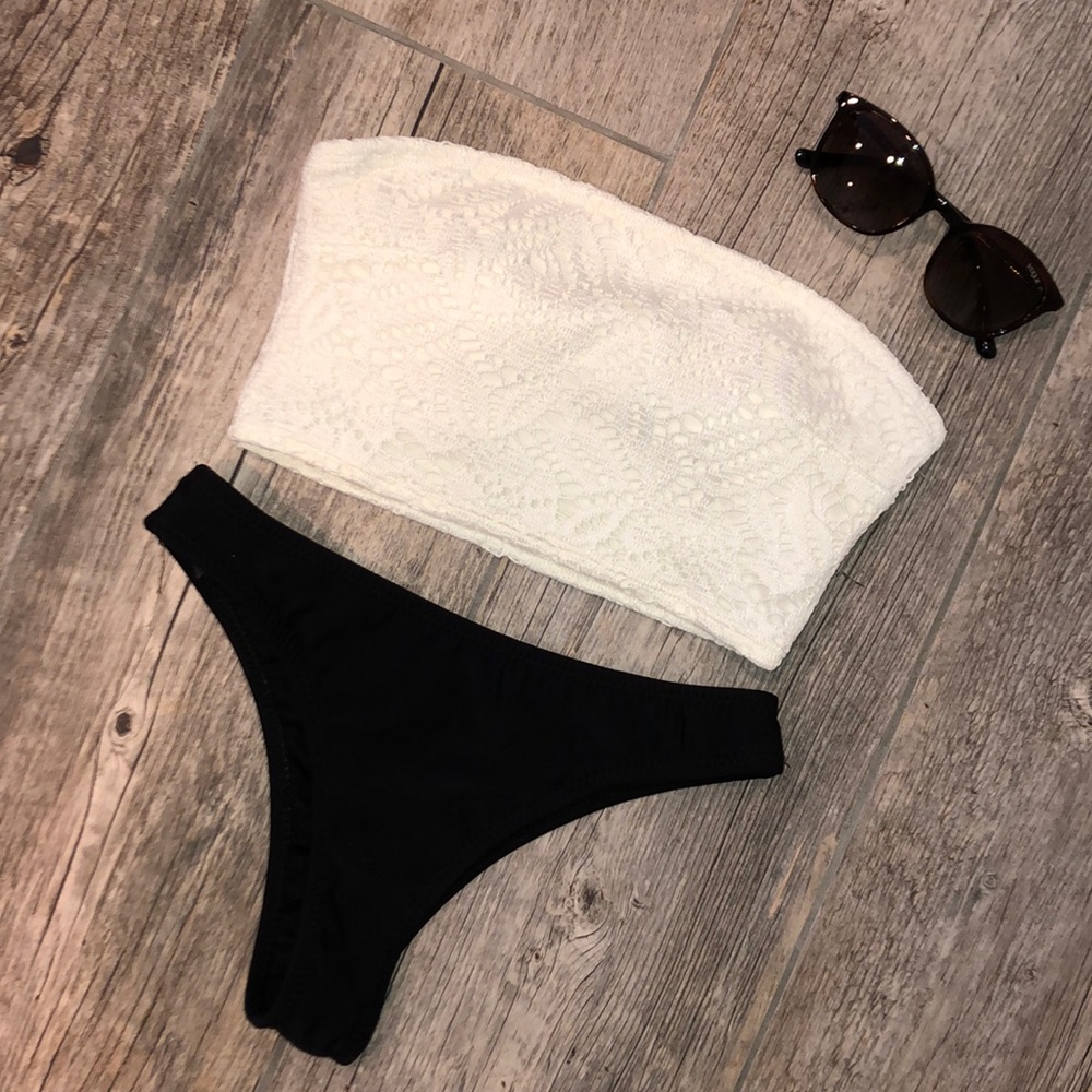 🌴 NWOT AERIE BANDEAU SWIM TOP 🌴